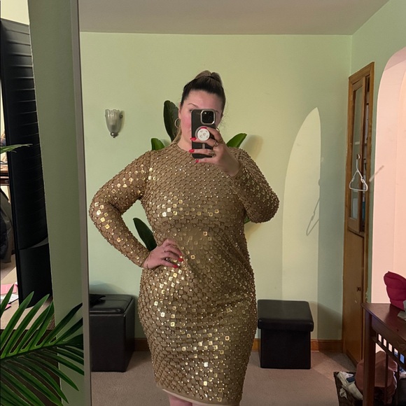 ✨ Mac Duggal Gold Beaded Georgette Long Sleeve Fitted Midi Dress ✨ size 14 - Picture 10 of 11